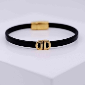 Leather bracelet with initial letter