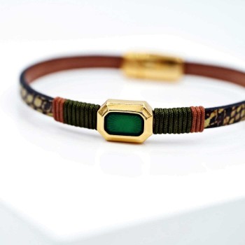 Leather bracelet with enamel