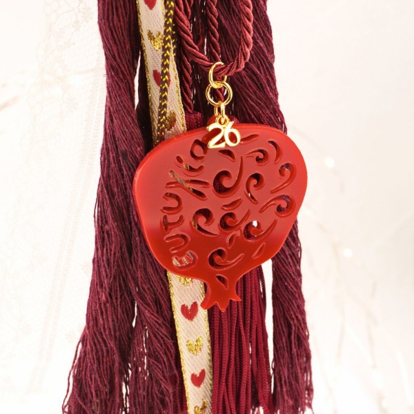 Χειροποίητο Κρεμαστό Γούρι 2026 με Ρόδι από Πλέξιγκλας Χειροποίητο Κρεμαστό Γούρι 2026 Ρόδι από πλέξιγκλας με εφέ καθρέφτη